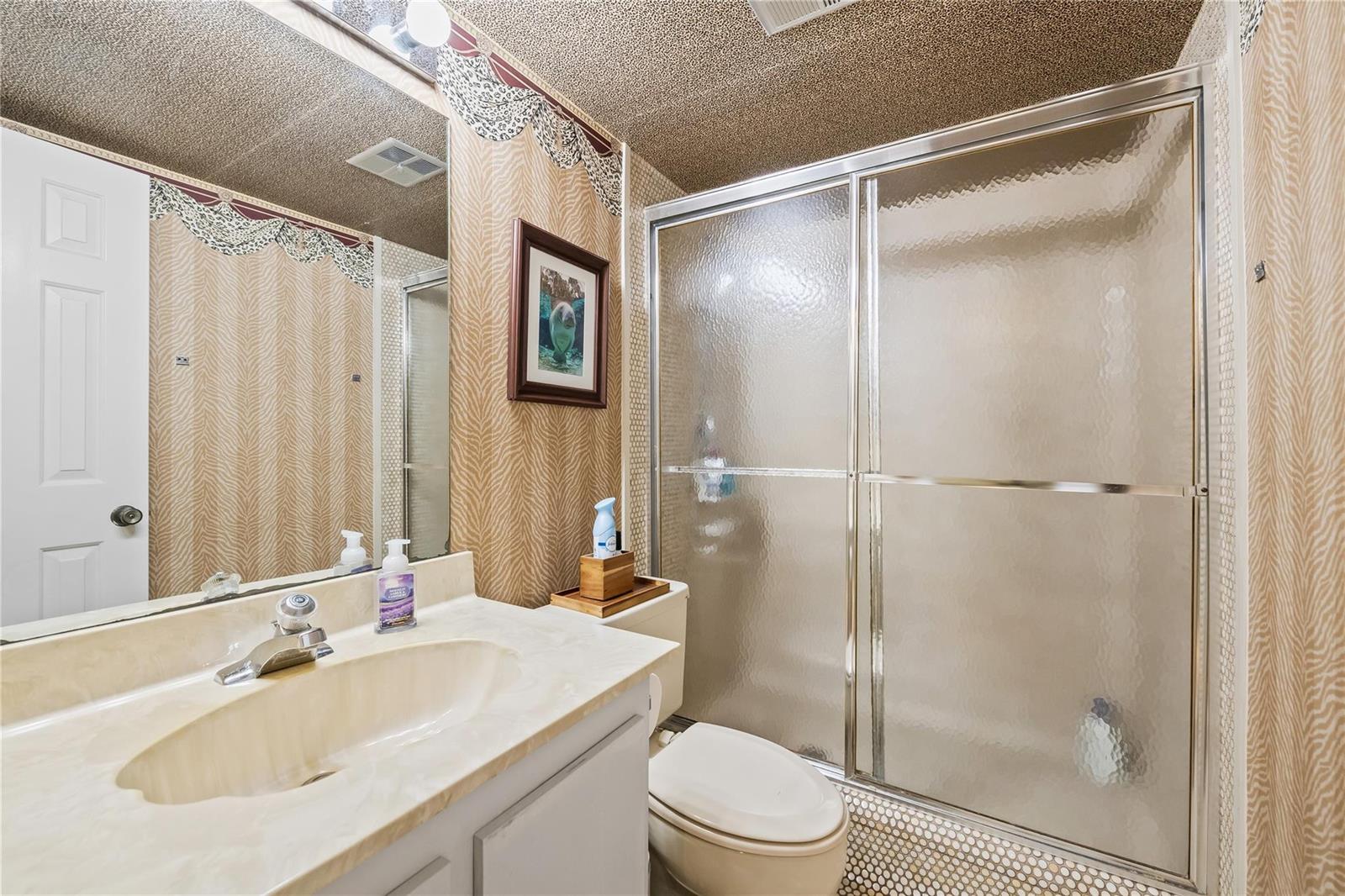 3225 3 / 3 1650 sq. ft. $ 2026-06-19 0 foto
