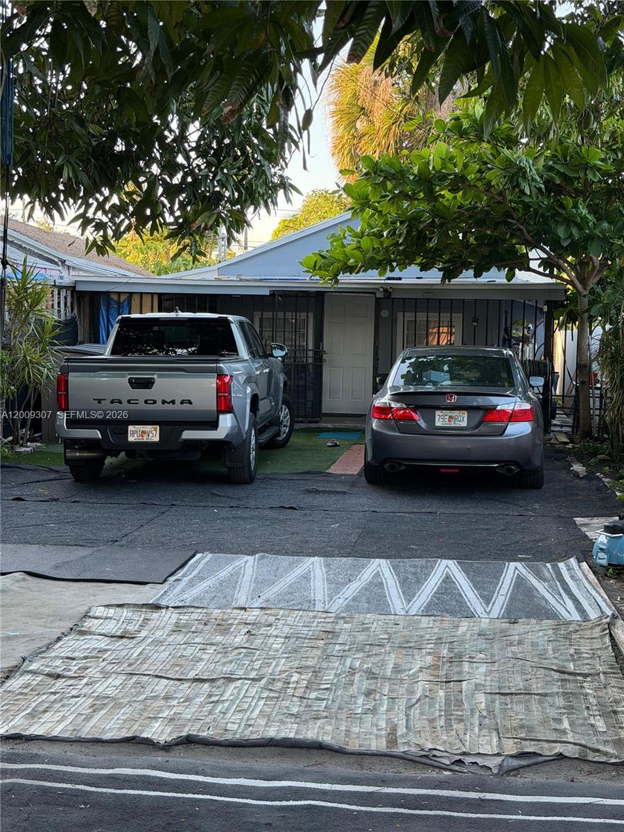 See details / 1617 sq. ft. $ 2026-05-13 0 Photo