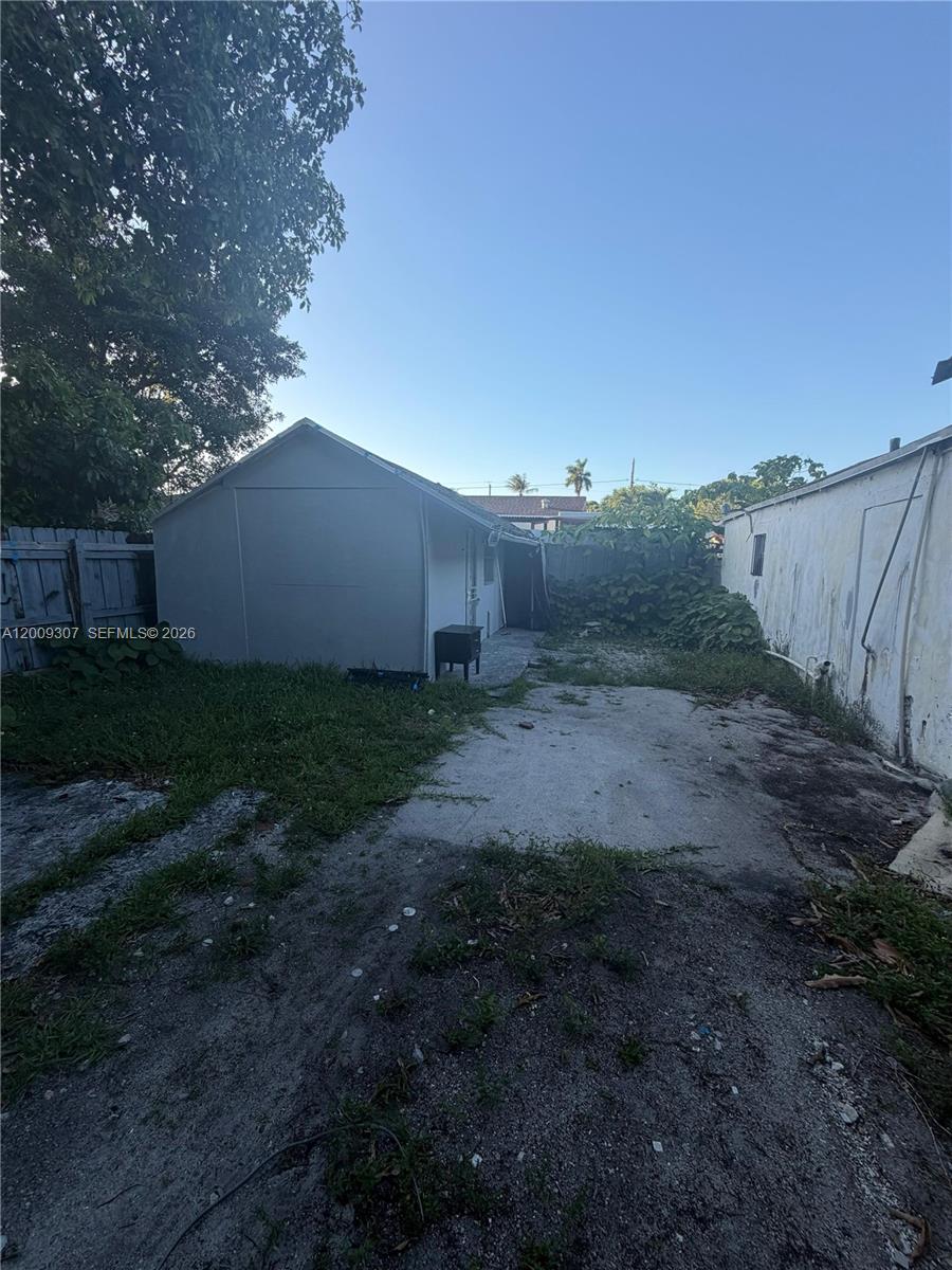 See details / 1617 sq. ft. $ 2026-05-13 0 Photo