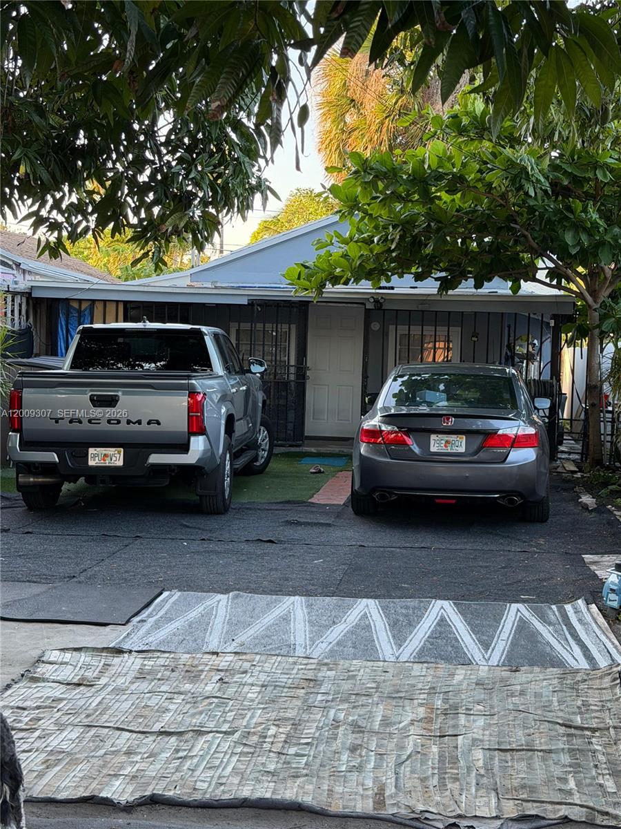 See details / 1617 sq. ft. $ 2026-05-13 0 Photo