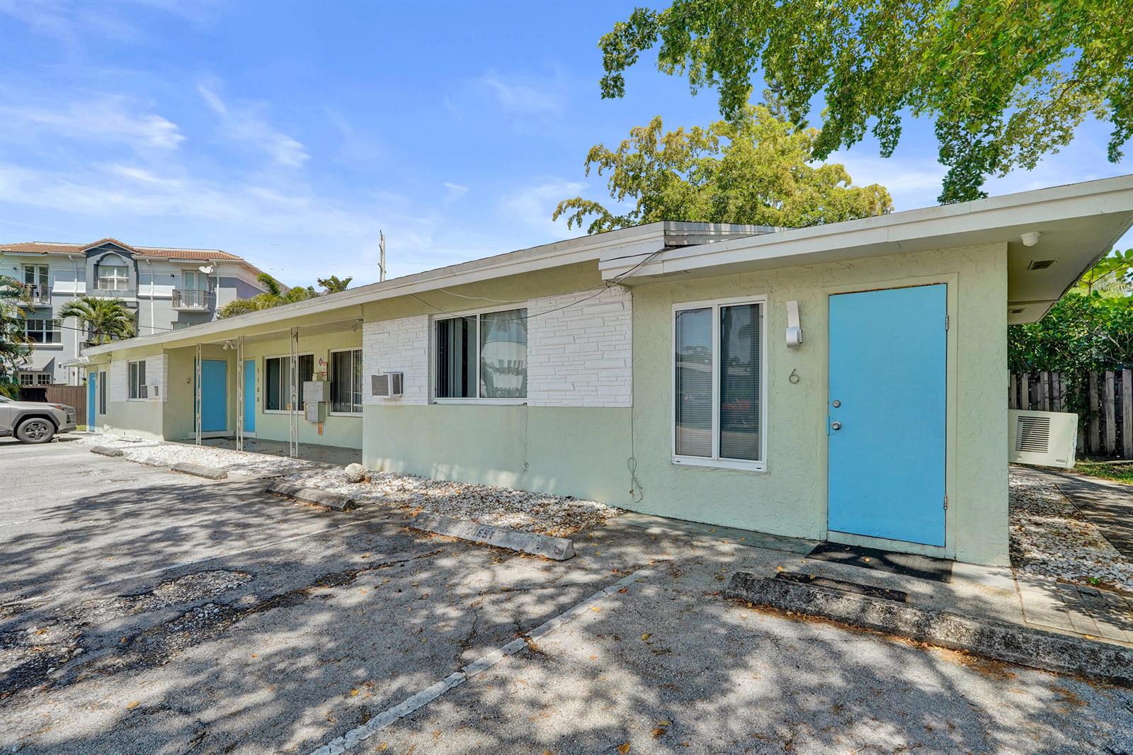 See details 1-8 / 0 sq. ft. $ 2026-05-27 0 Photo