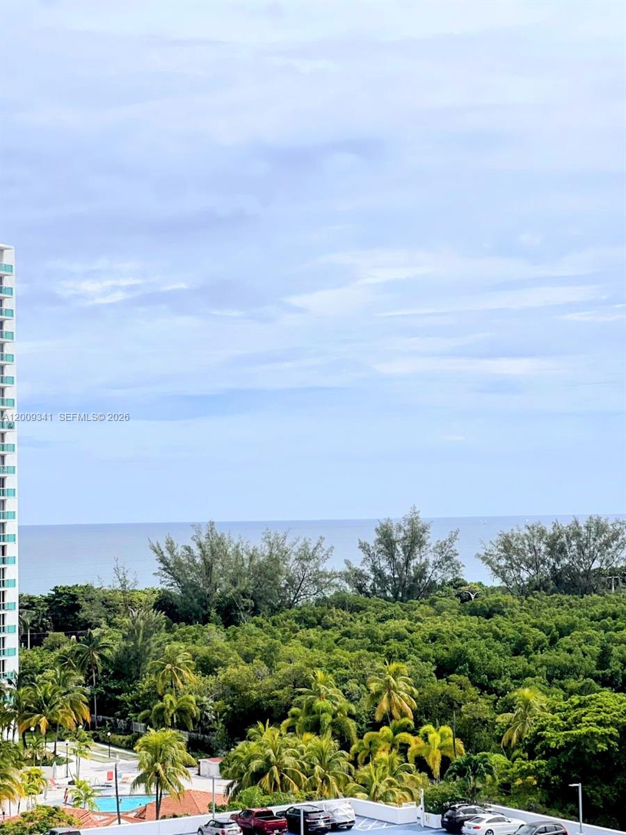 915 2 / 2 1220 sq. ft. $ 2026-04-28 0 Photo