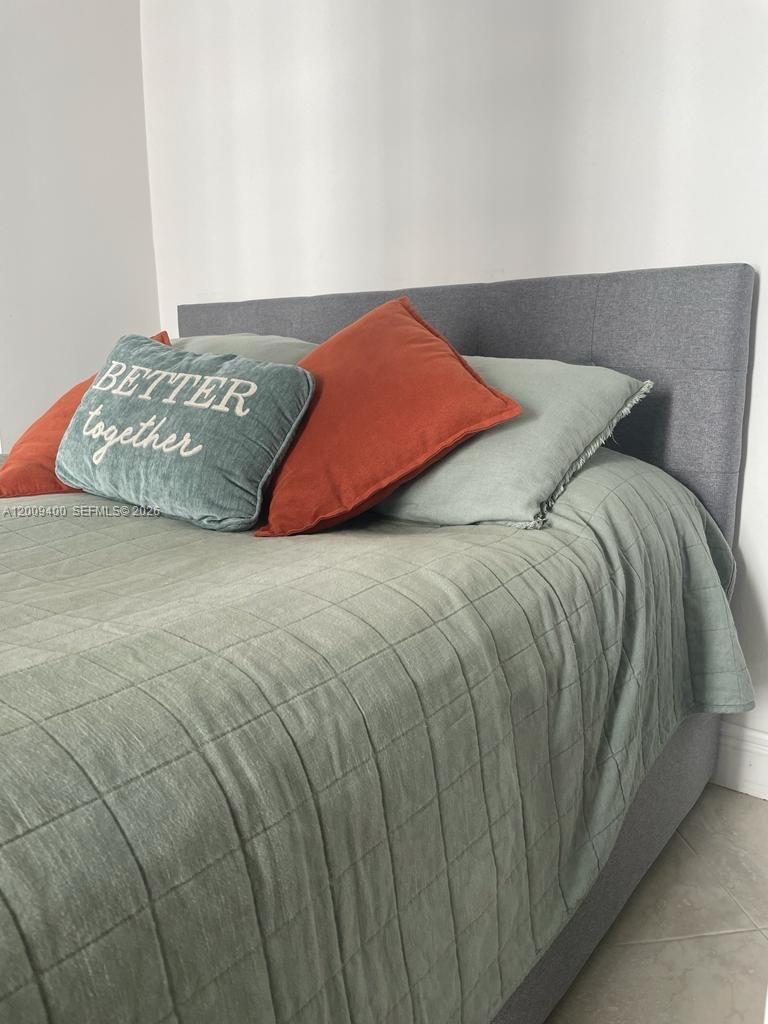 Photo of 3180 Ocean Dr  #1705, Hallandale Beach, Florida, 33009 - 