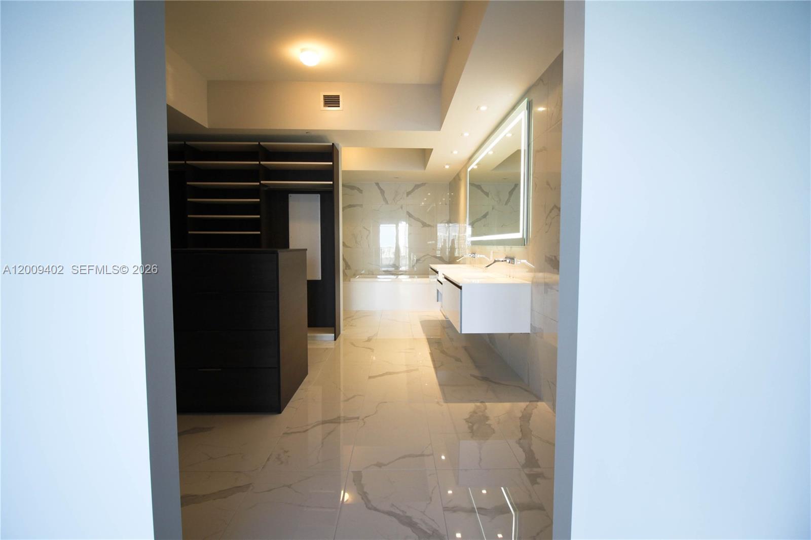 Photo of 5000 Island Estates Dr  #606, Aventura, Florida, 33160 - 
