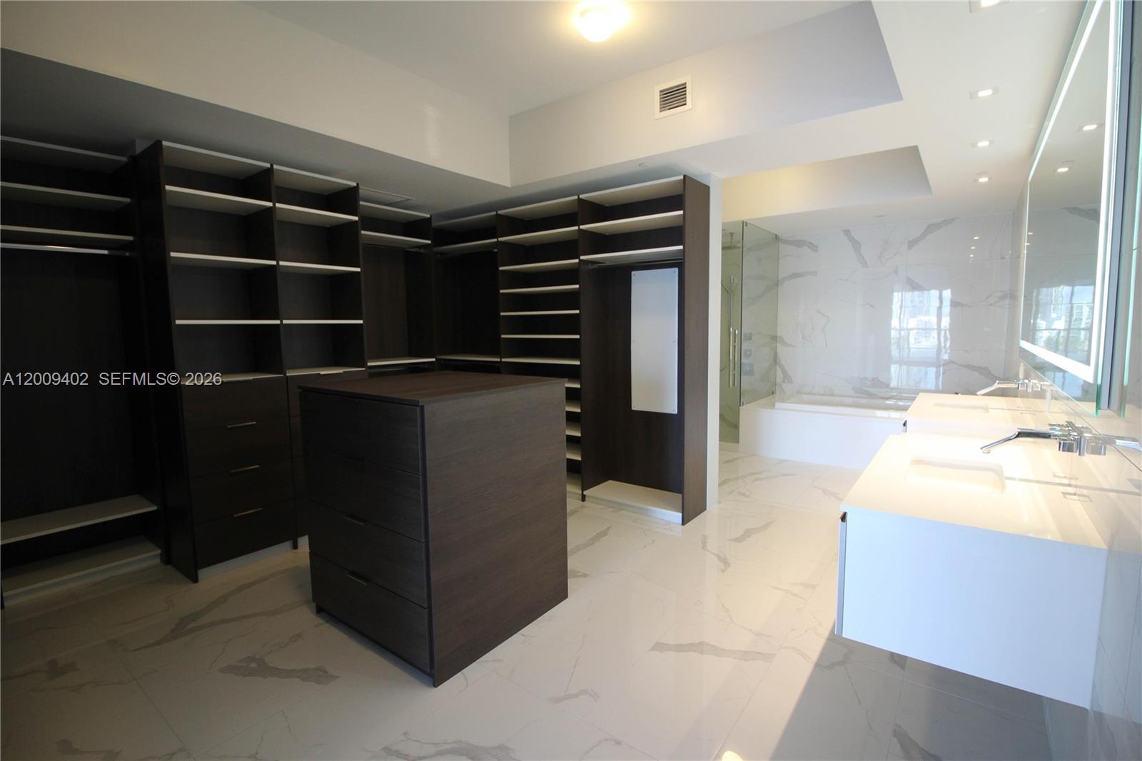 Photo of 5000 Island Estates Dr  #606, Aventura, Florida, 33160 - 