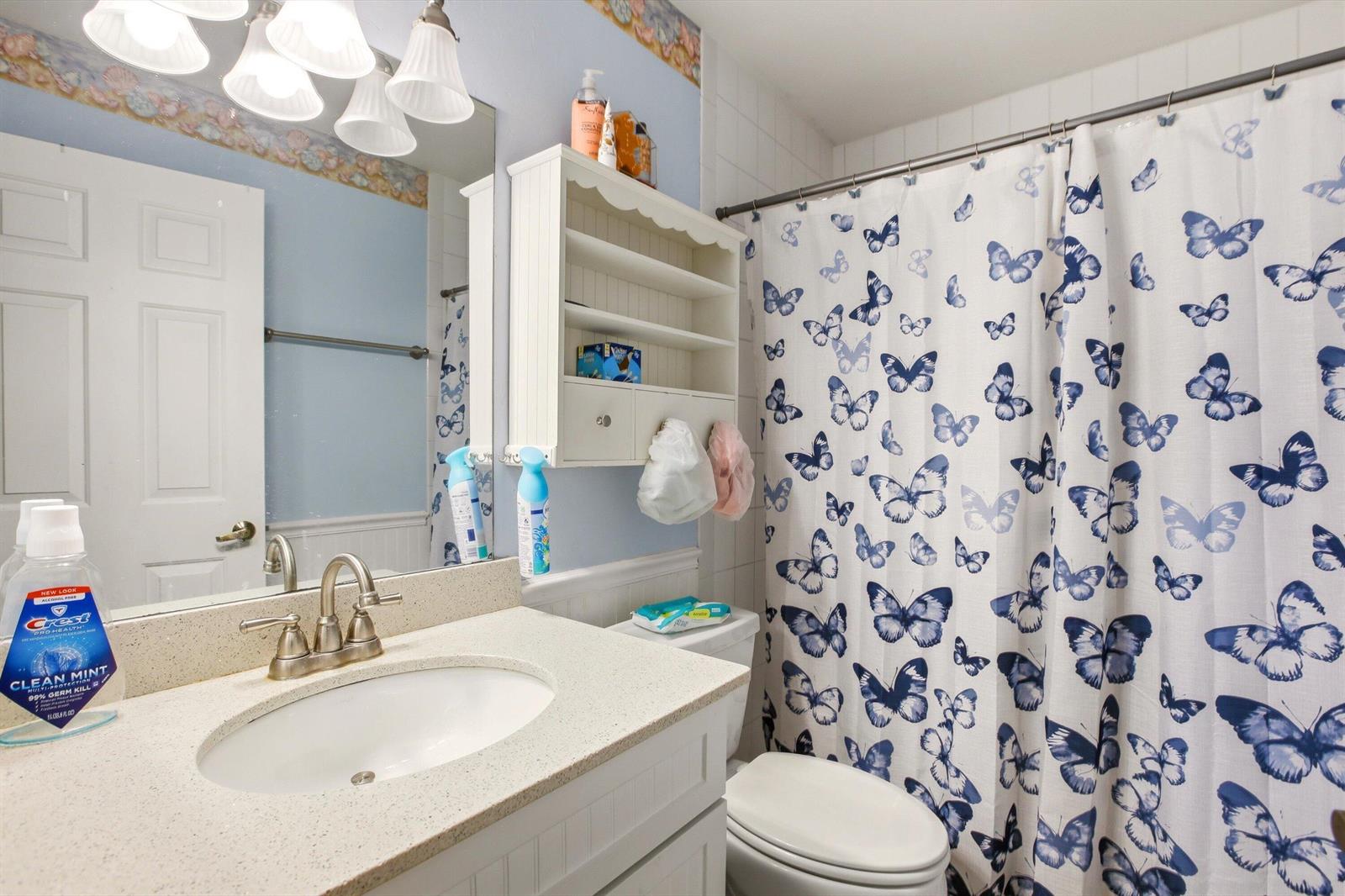B 3 / 2 1411 sq. ft. $ 2026-08-04 0 foto