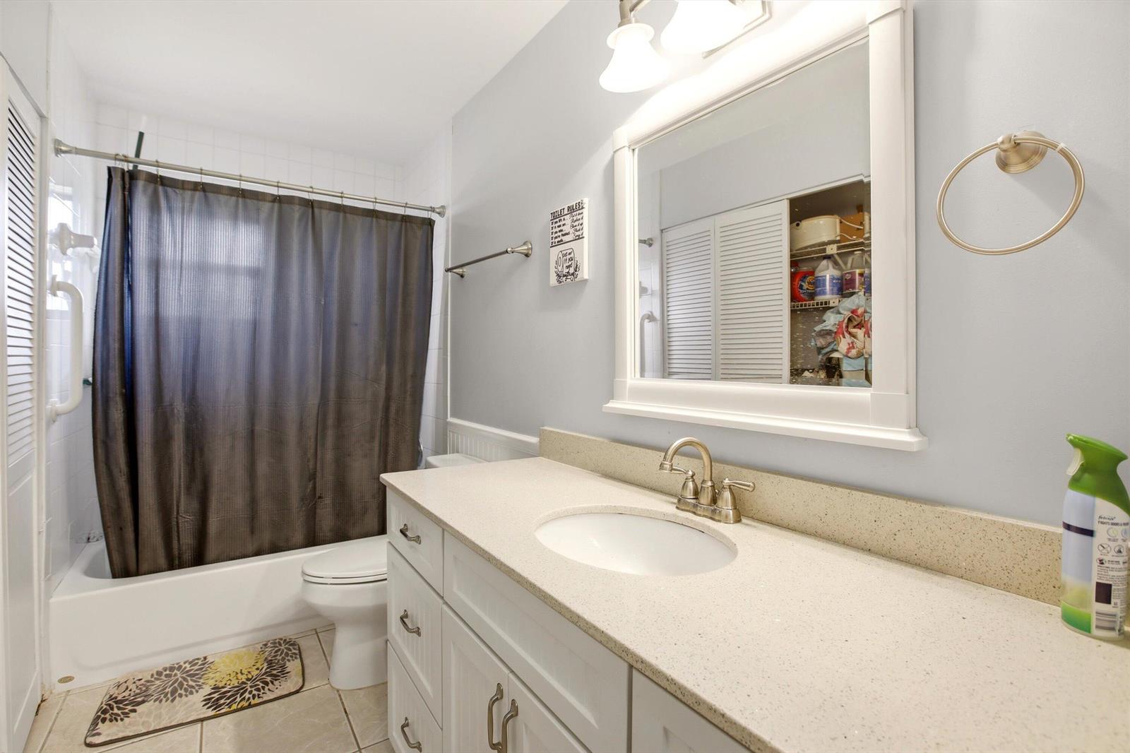 B 3 / 2 1411 sq. ft. $ 2026-08-04 0 foto