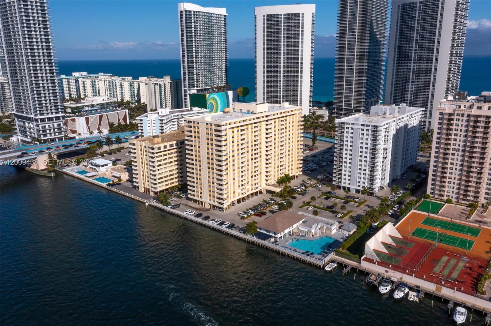 Photo of 1833 Ocean Dr  #808, Hallandale Beach, Florida, 33009 - 