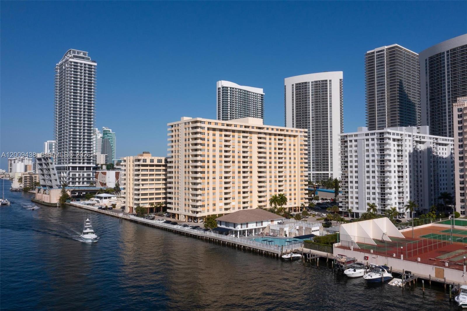 Photo of 1833 Ocean Dr  #808, Hallandale Beach, Florida, 33009 - 