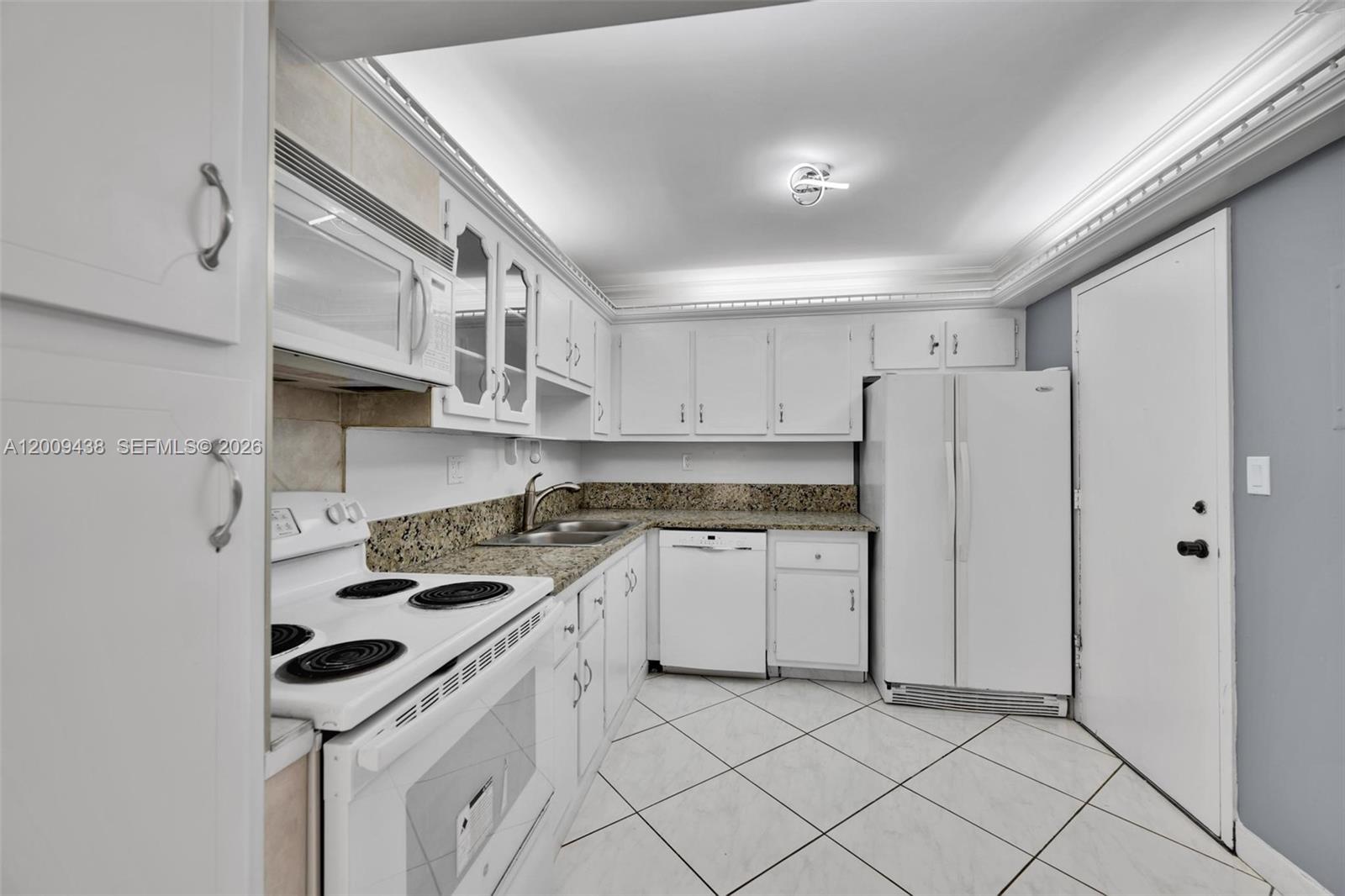 Photo of 1833 Ocean Dr  #808, Hallandale Beach, Florida, 33009 - 
