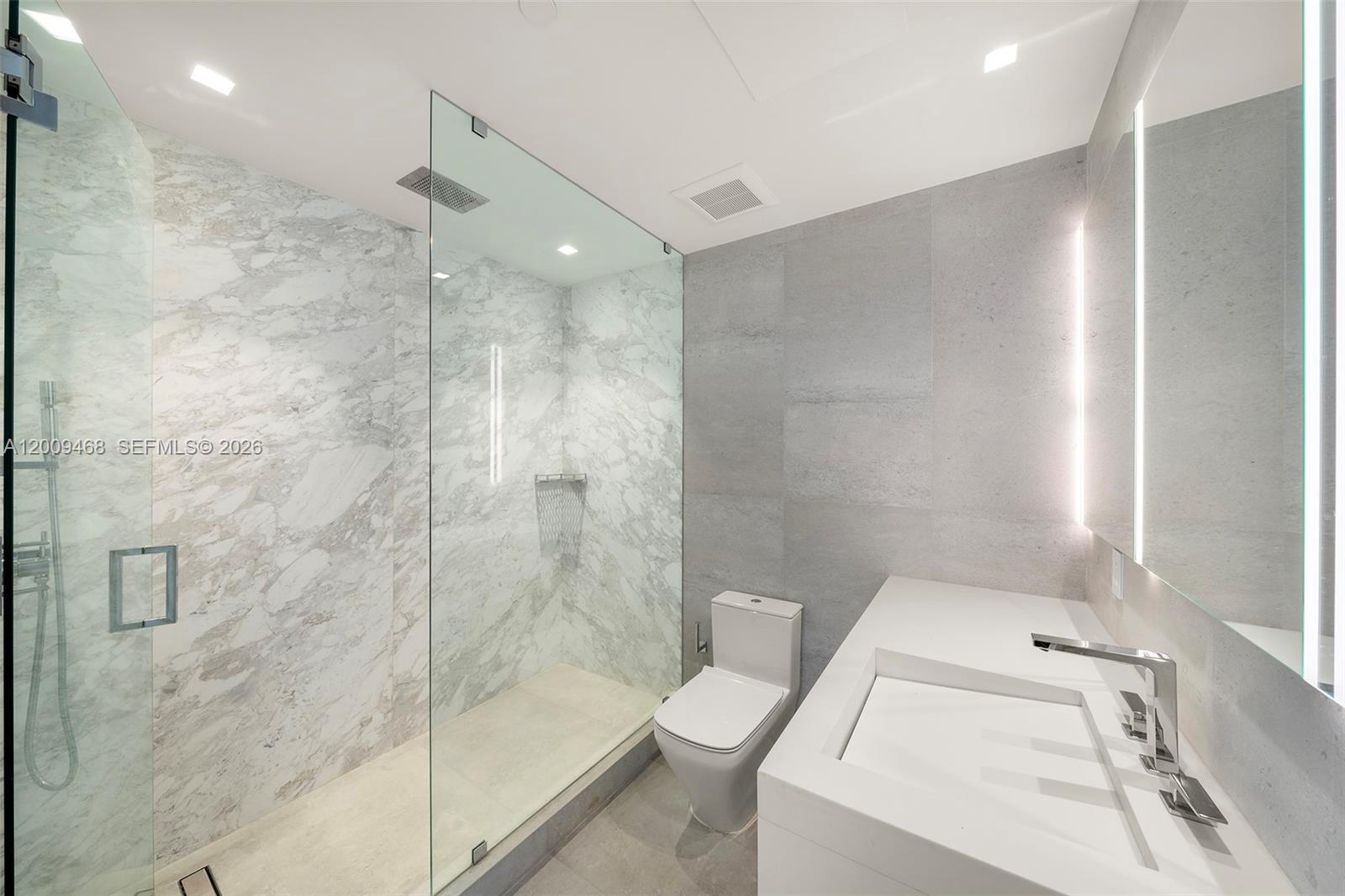 1206 3 / 4 2508 sq. ft. $ 2026-04-28 0 Photo