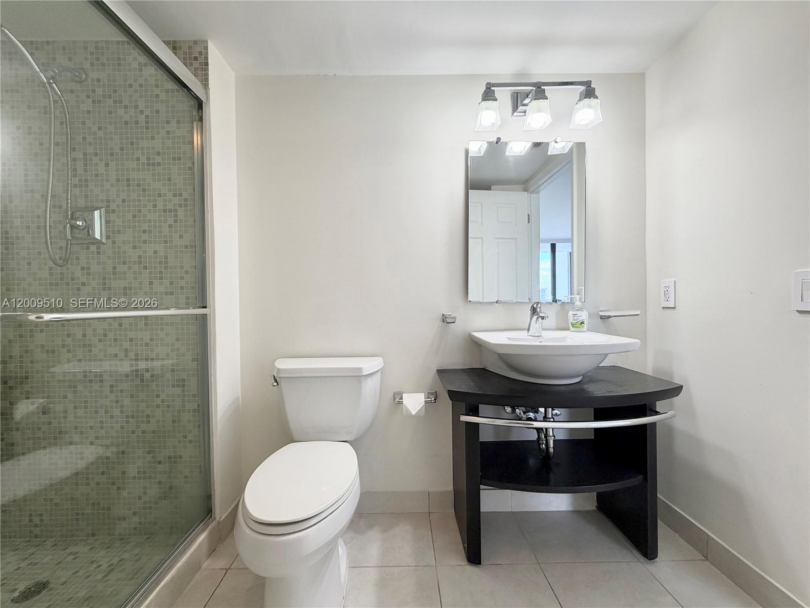 Photo of 20515 Country Club Dr  #1642, Aventura, Florida, 33180 - 