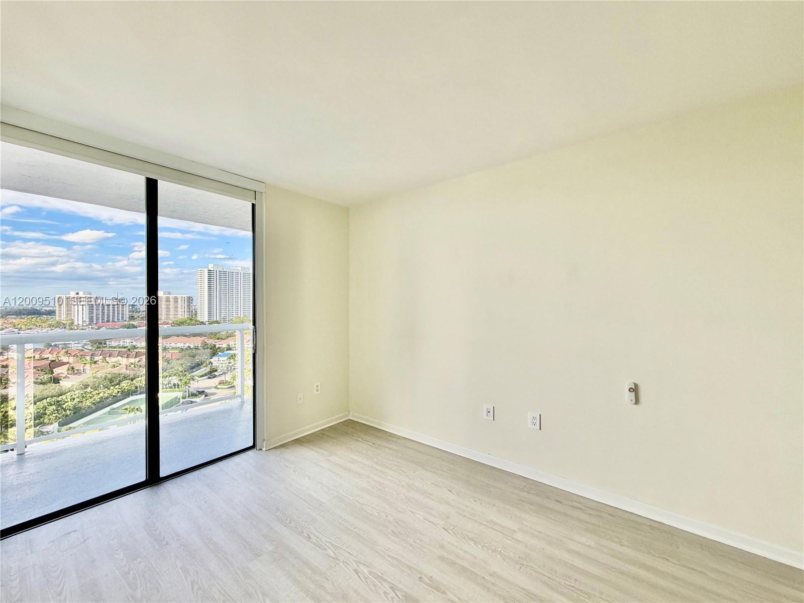 Photo of 20515 Country Club Dr  #1642, Aventura, Florida, 33180 - 