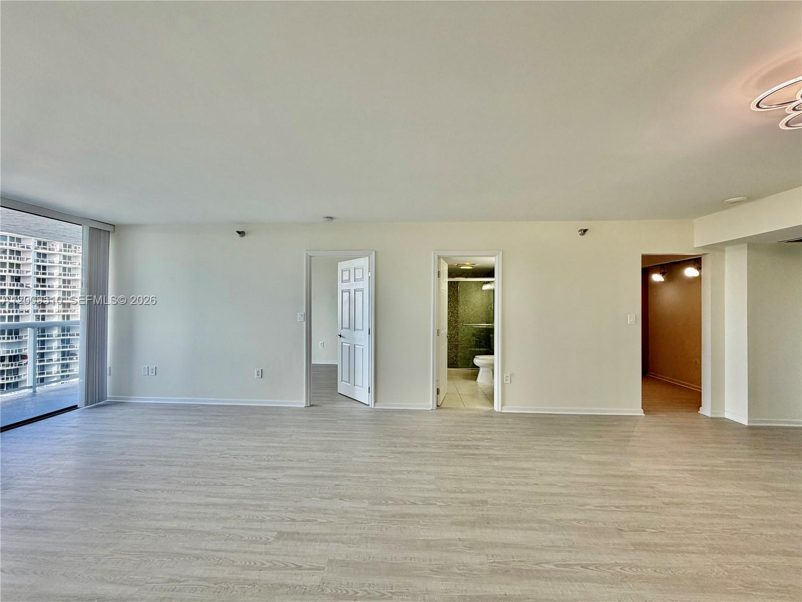 Photo of 20515 Country Club Dr  #1642, Aventura, Florida, 33180 - 