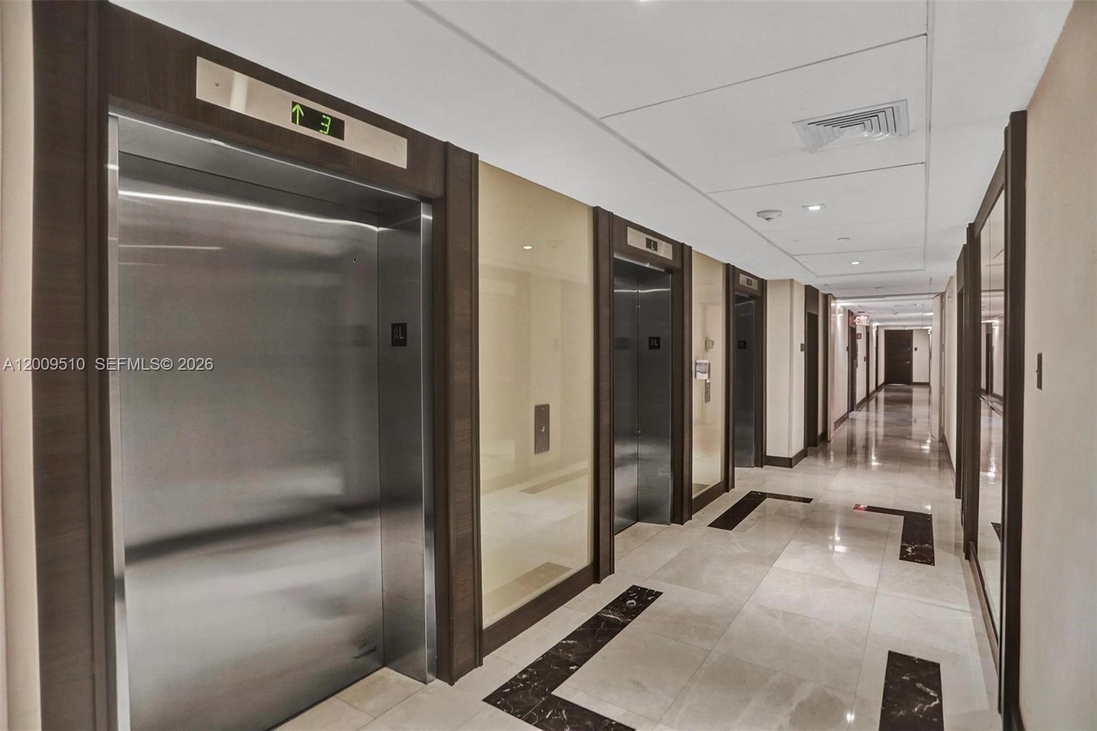 Photo of 20515 Country Club Dr  #1642, Aventura, Florida, 33180 - 