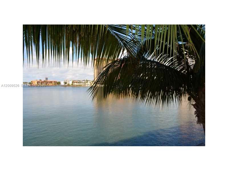 Photo of 17100 Bay Rd  #1307, Sunny Isles Beach, Florida, 33160 - Exterior Front