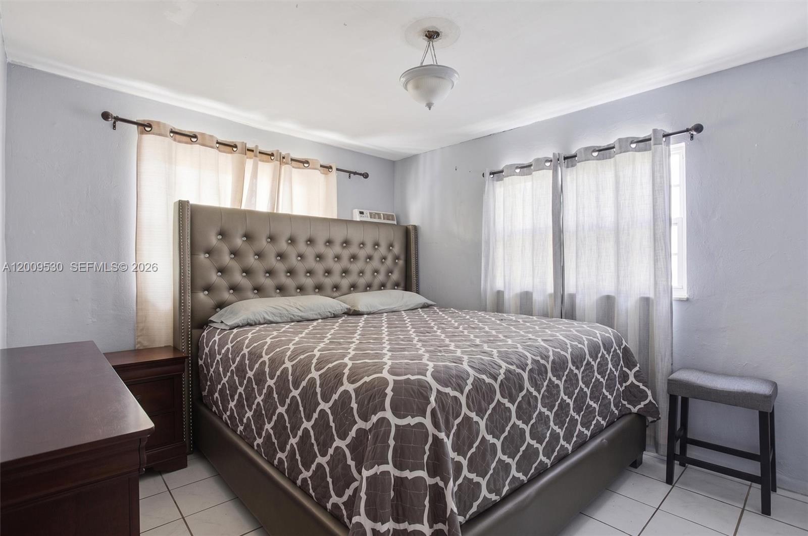 See details / 2956 sq. ft. $ 2026-04-29 0 Photo