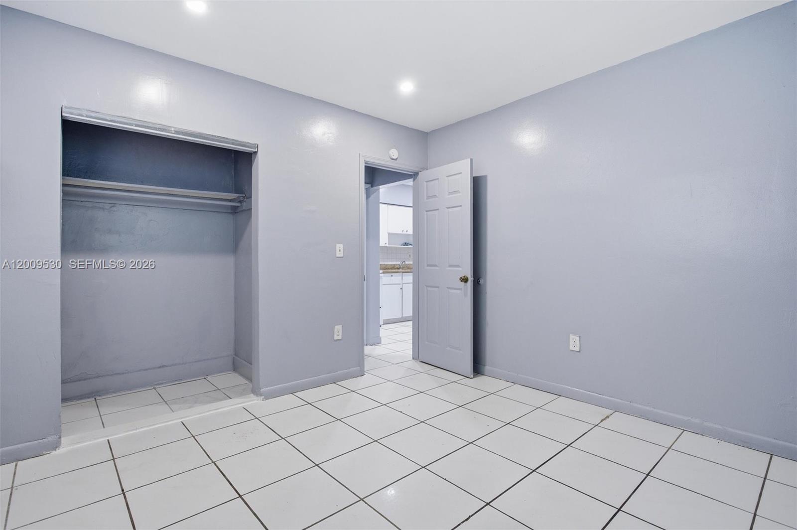 See details / 2956 sq. ft. $ 2026-04-29 0 Photo