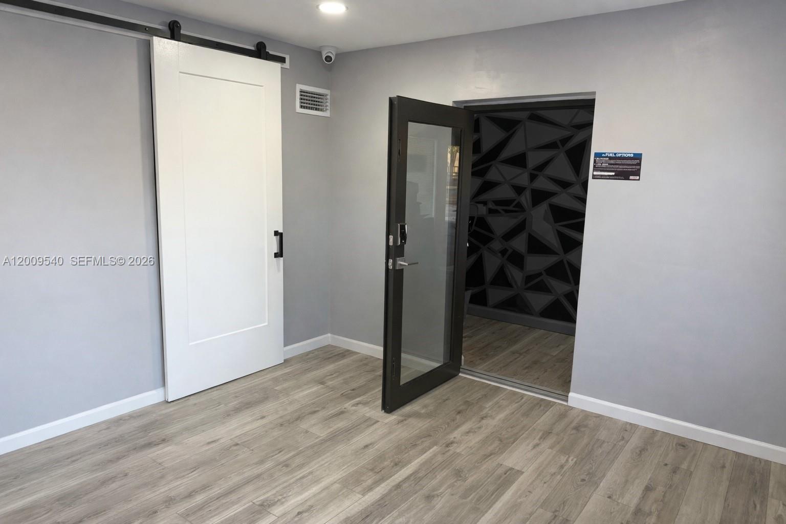   /   sq. ft. $ 2026-04-29 0 Photo