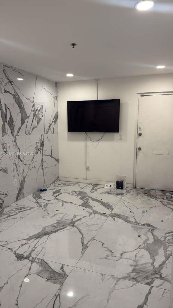   /   sq. ft. $ 2026-04-29 0 Photo