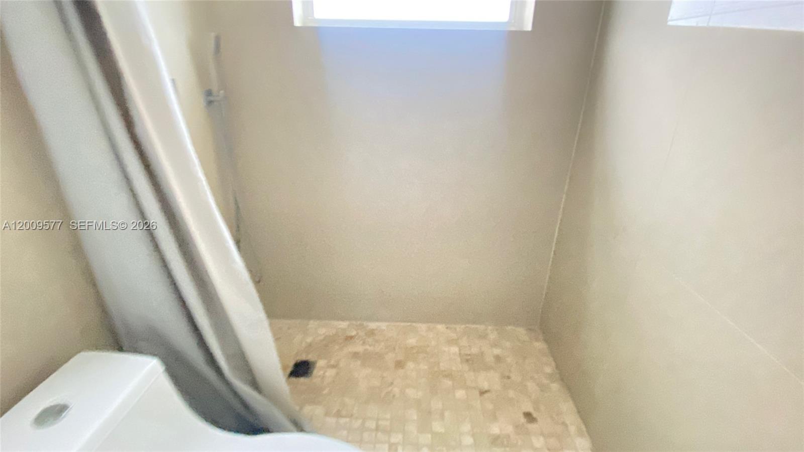  /  2465 sq. ft. $ 2026-04-29 0 Photo
