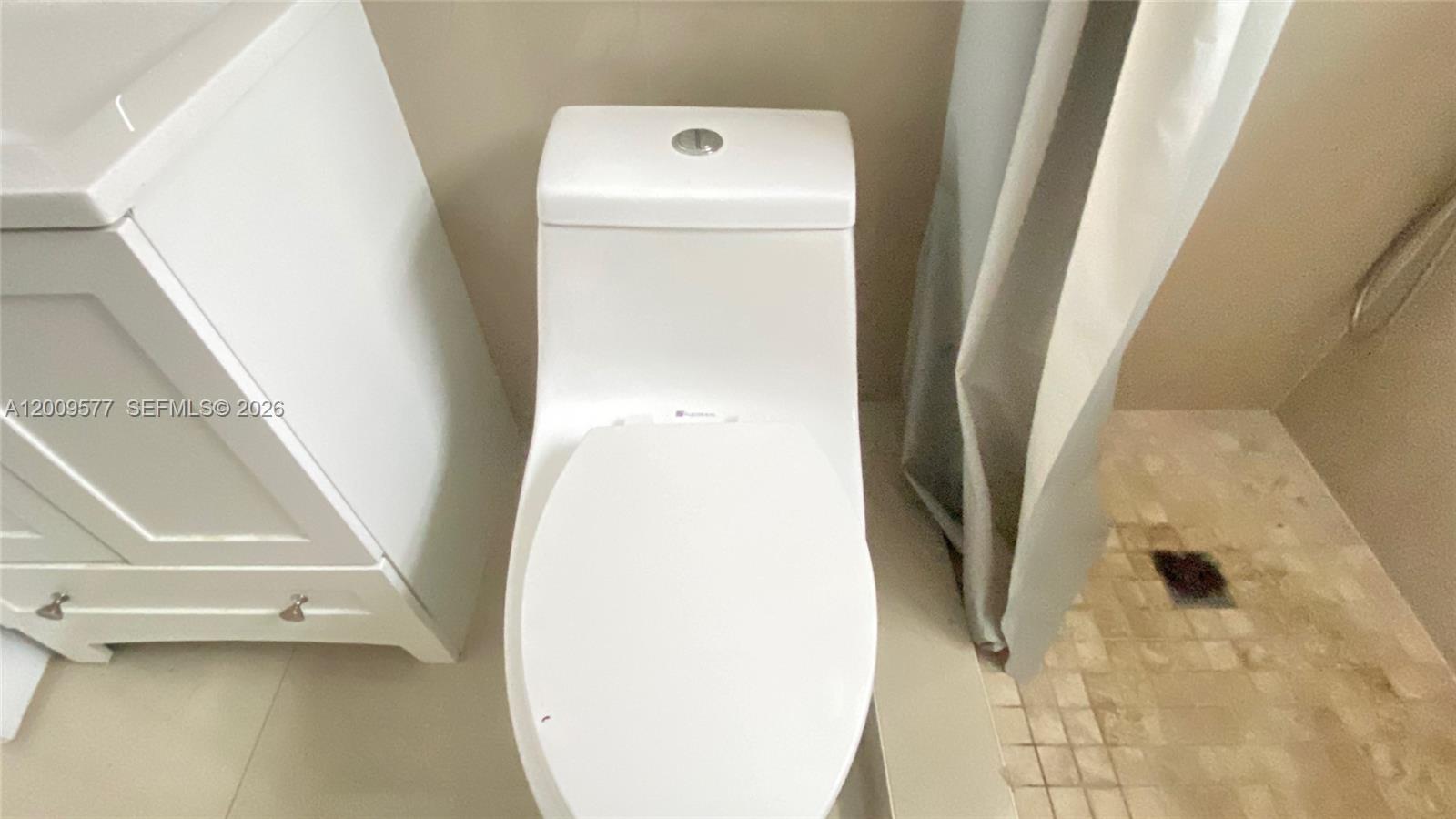   /  2465 sq. ft. $ 2026-04-29 0 Photo