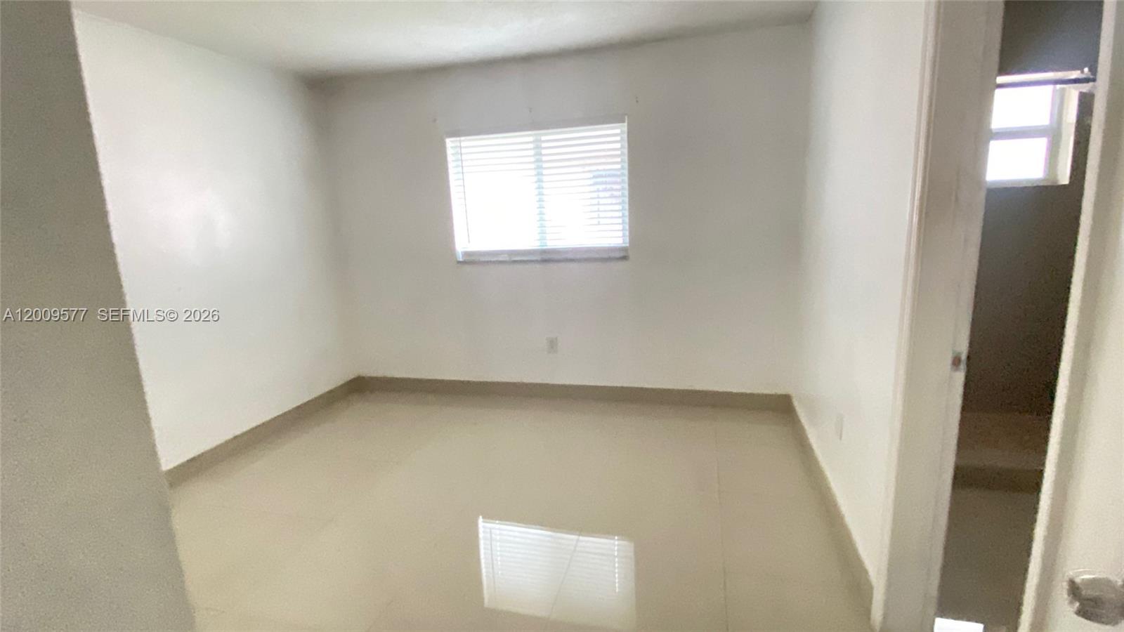  /  2465 sq. ft. $ 2026-04-29 0 Photo