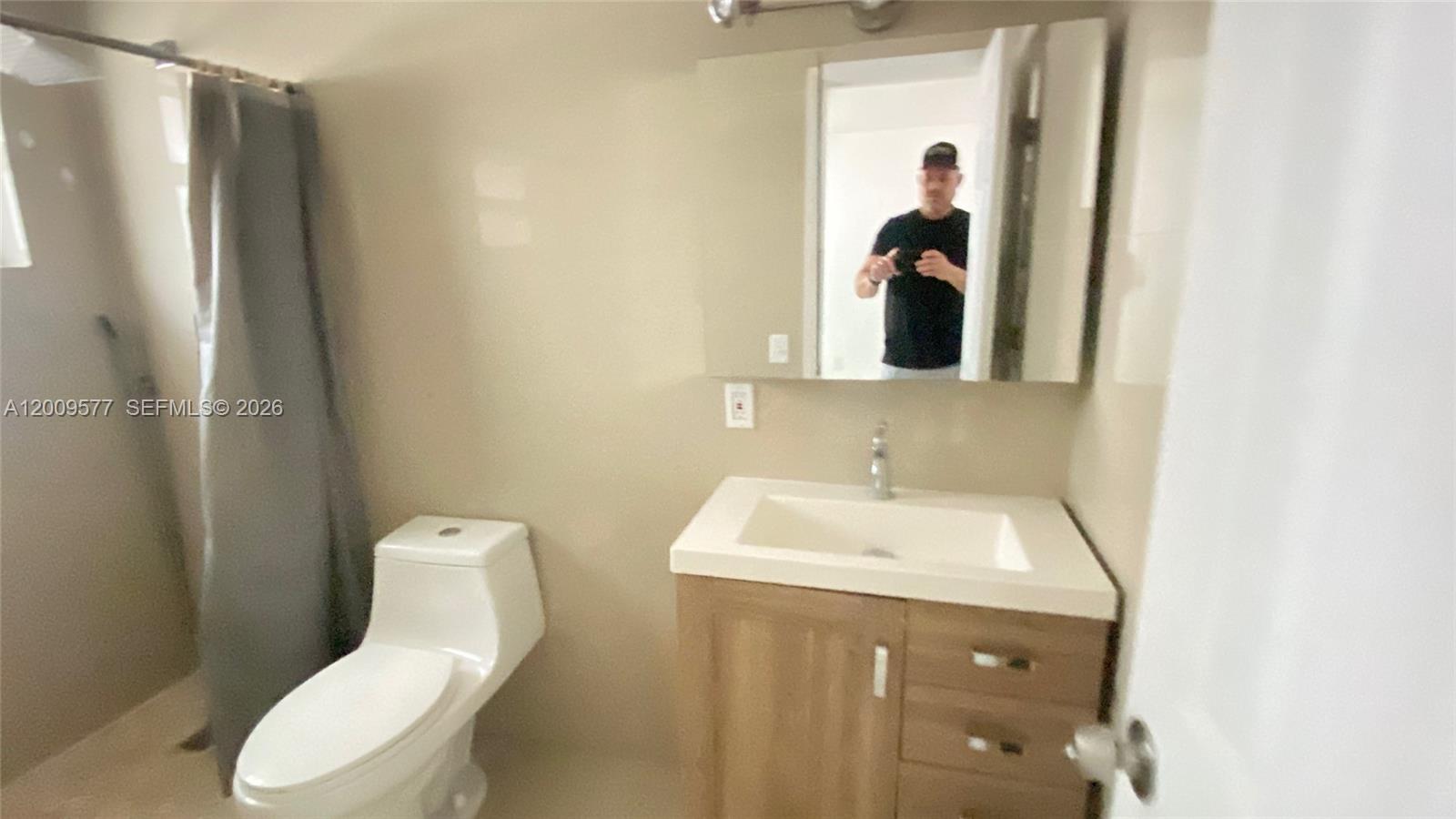   /  2465 sq. ft. $ 2026-04-29 0 Photo