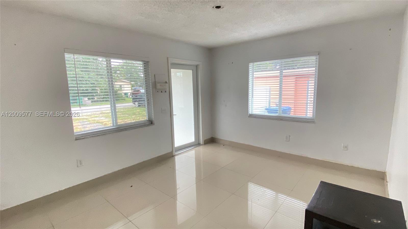   /  2465 sq. ft. $ 2026-04-29 0 Photo