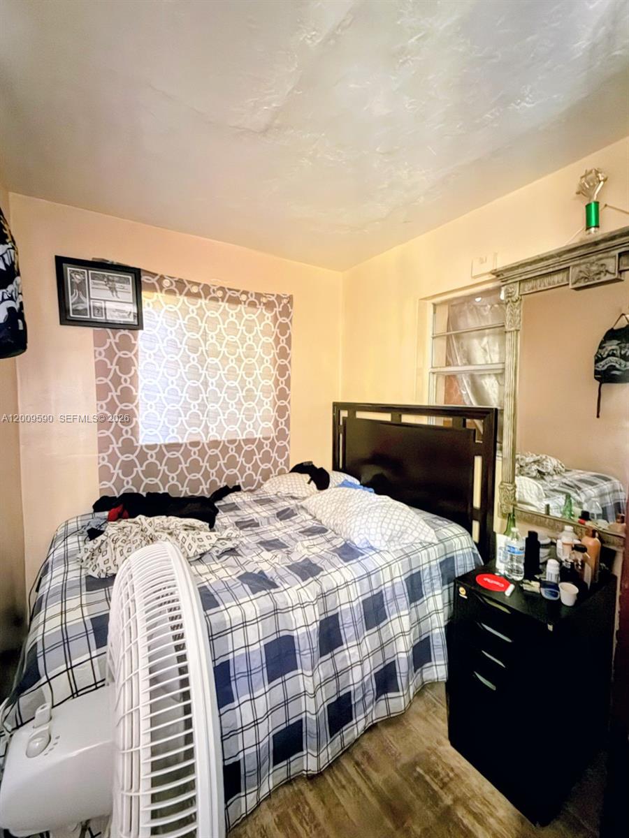   /  1920 sq. ft. $ 2026-04-29 0 Photo