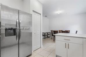 Ver detalles 2781 3 / 3 1426 sq. ft. $ 2026-05-06 0 foto