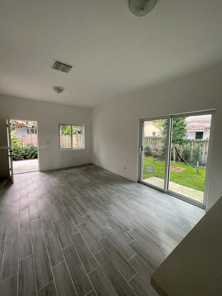   /   sq. ft. $ 2026-04-29 0 Photo