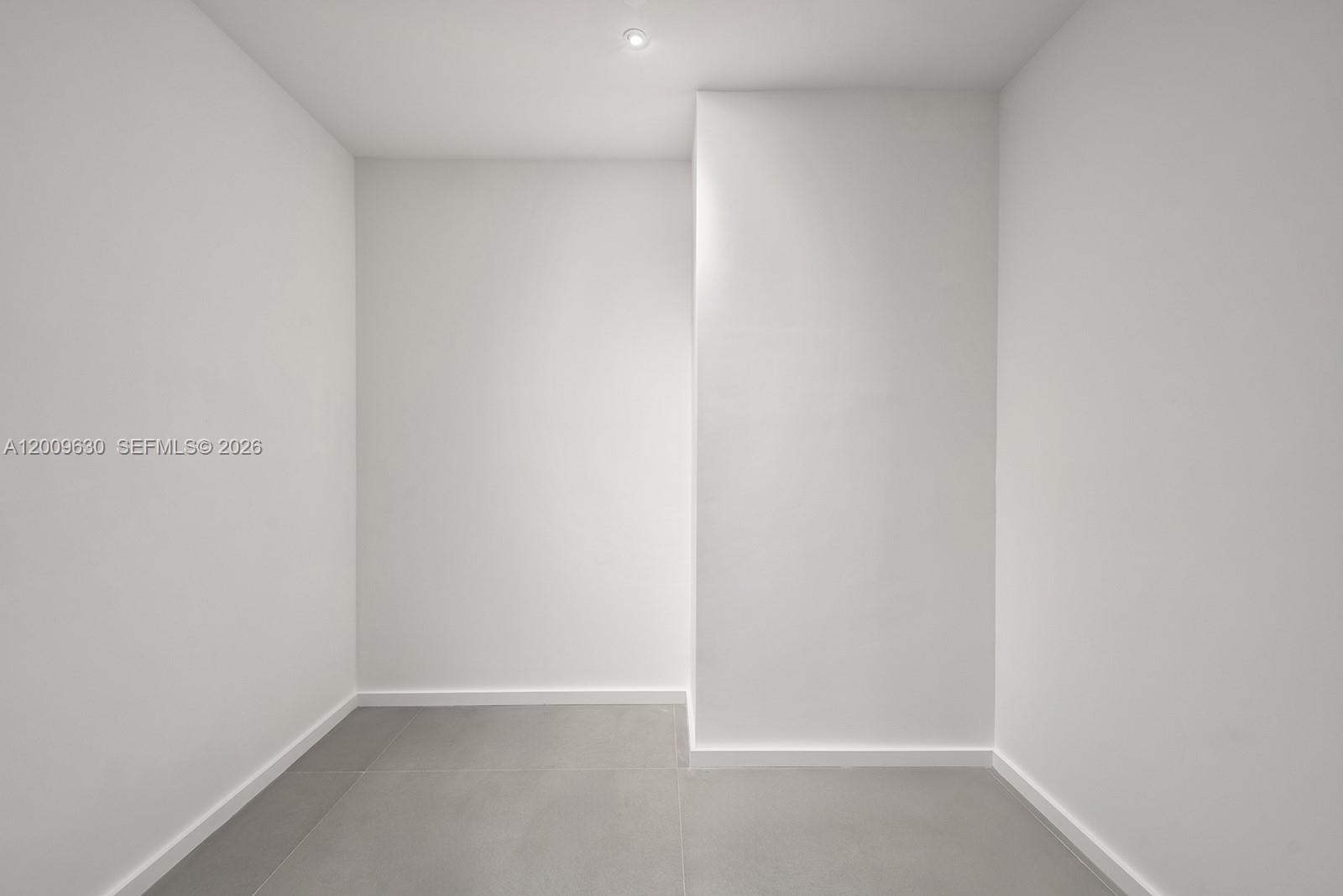 PH1 5 / 7 5832 sq. ft. $ 2026-04-29 0 Photo