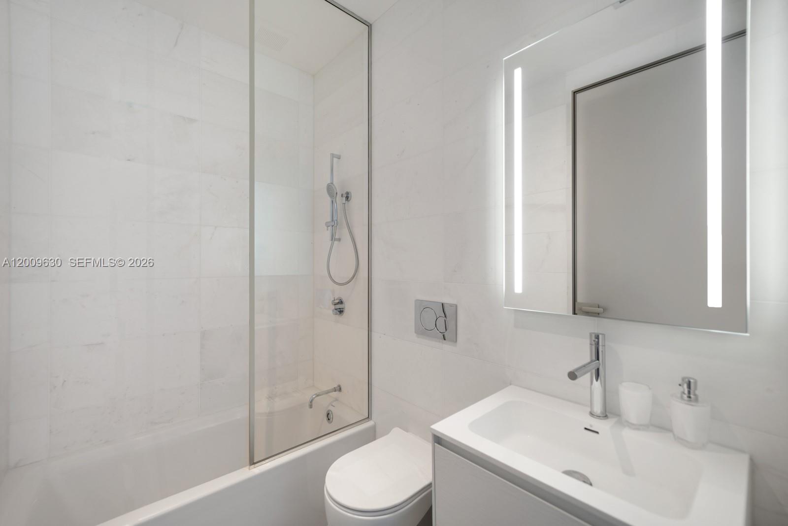 PH1 5 / 7 5832 sq. ft. $ 2026-04-29 0 Photo