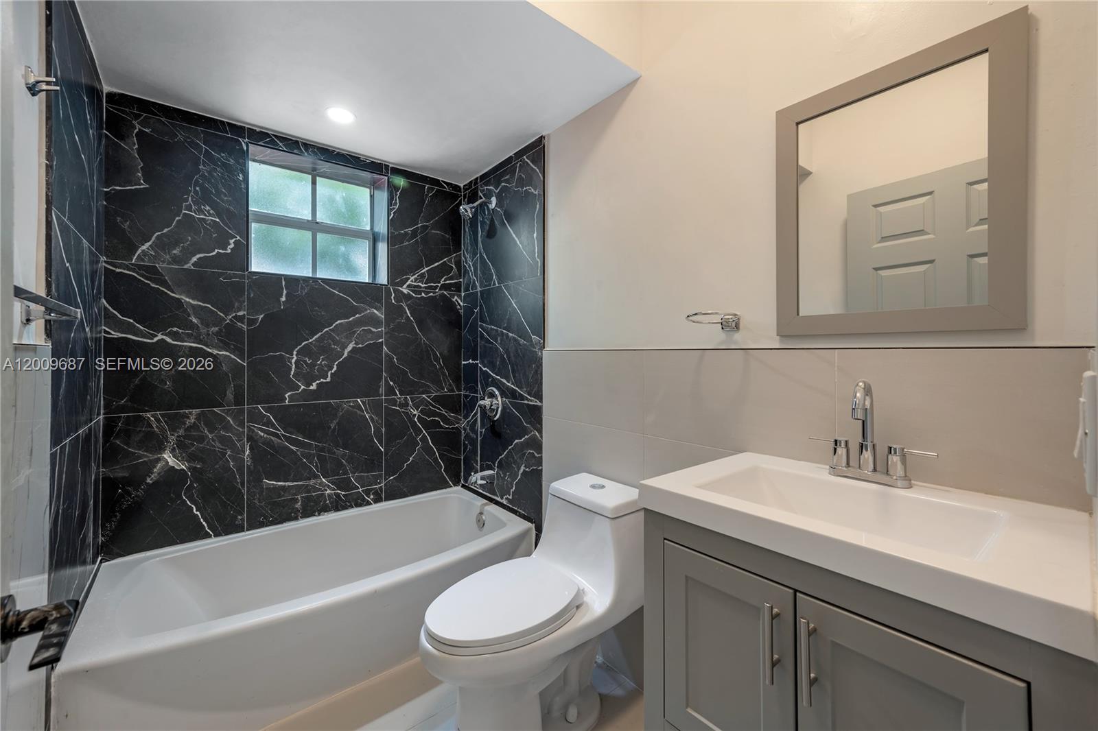   /   sq. ft. $ 2026-04-29 0 Photo