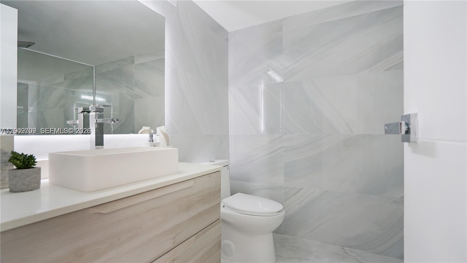 Photo of 2017 Ocean Dr  #1206, Hallandale Beach, Florida, 33009 - 