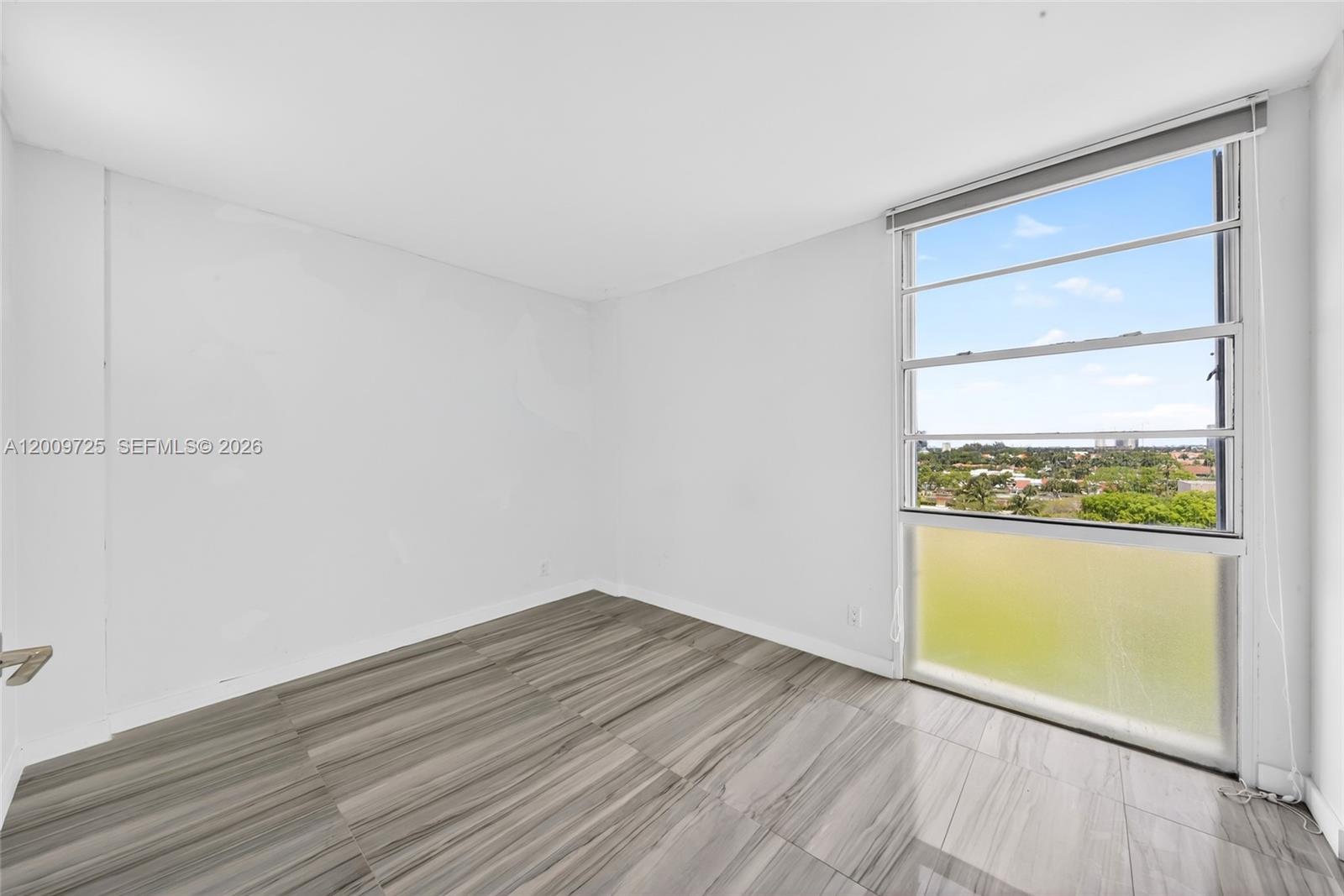 Photo of 3401 Country Club Dr #812, Aventura, Florida, 33180 -