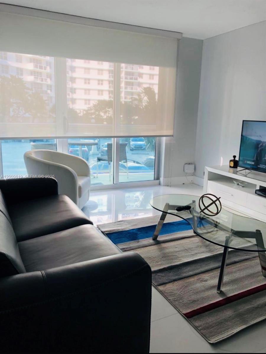 Photo of 3801 Ocean Dr #2B, Hollywood, Florida, 33019 -