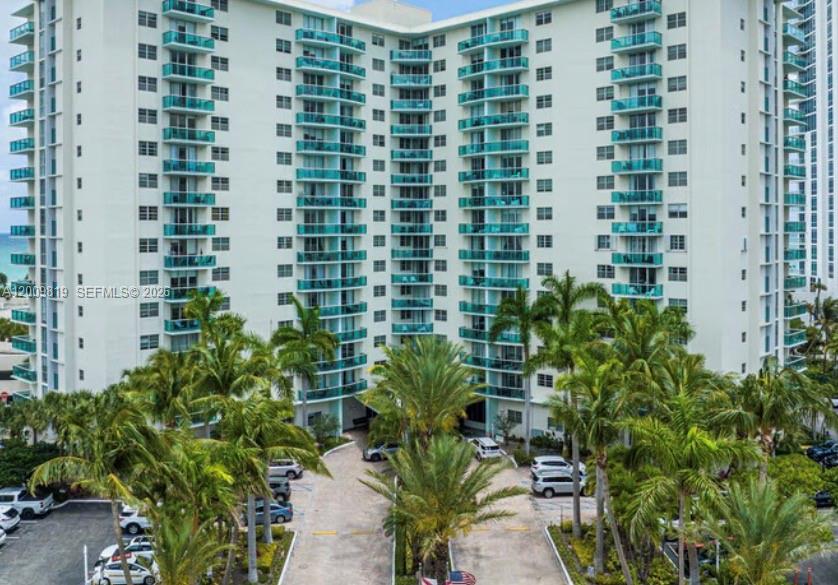Photo of 3801 Ocean Dr #2B, Hollywood, Florida, 33019 -