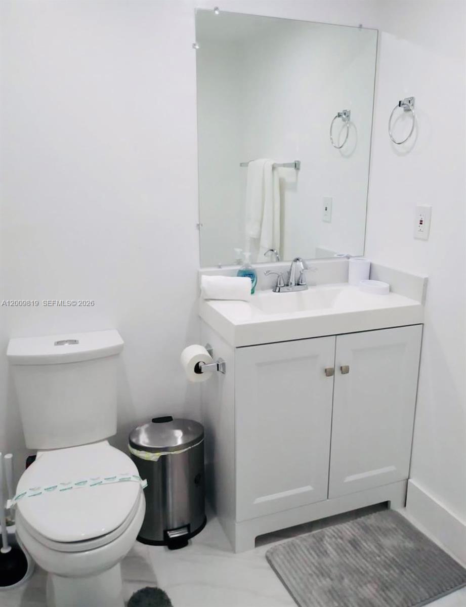 Photo of 3801 Ocean Dr #2B, Hollywood, Florida, 33019 -