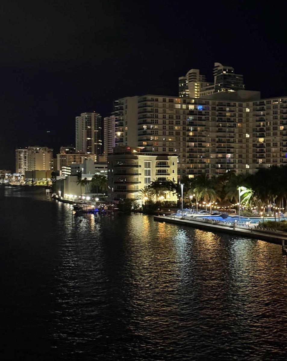 Photo of 3801 Ocean Dr #2B, Hollywood, Florida, 33019 -
