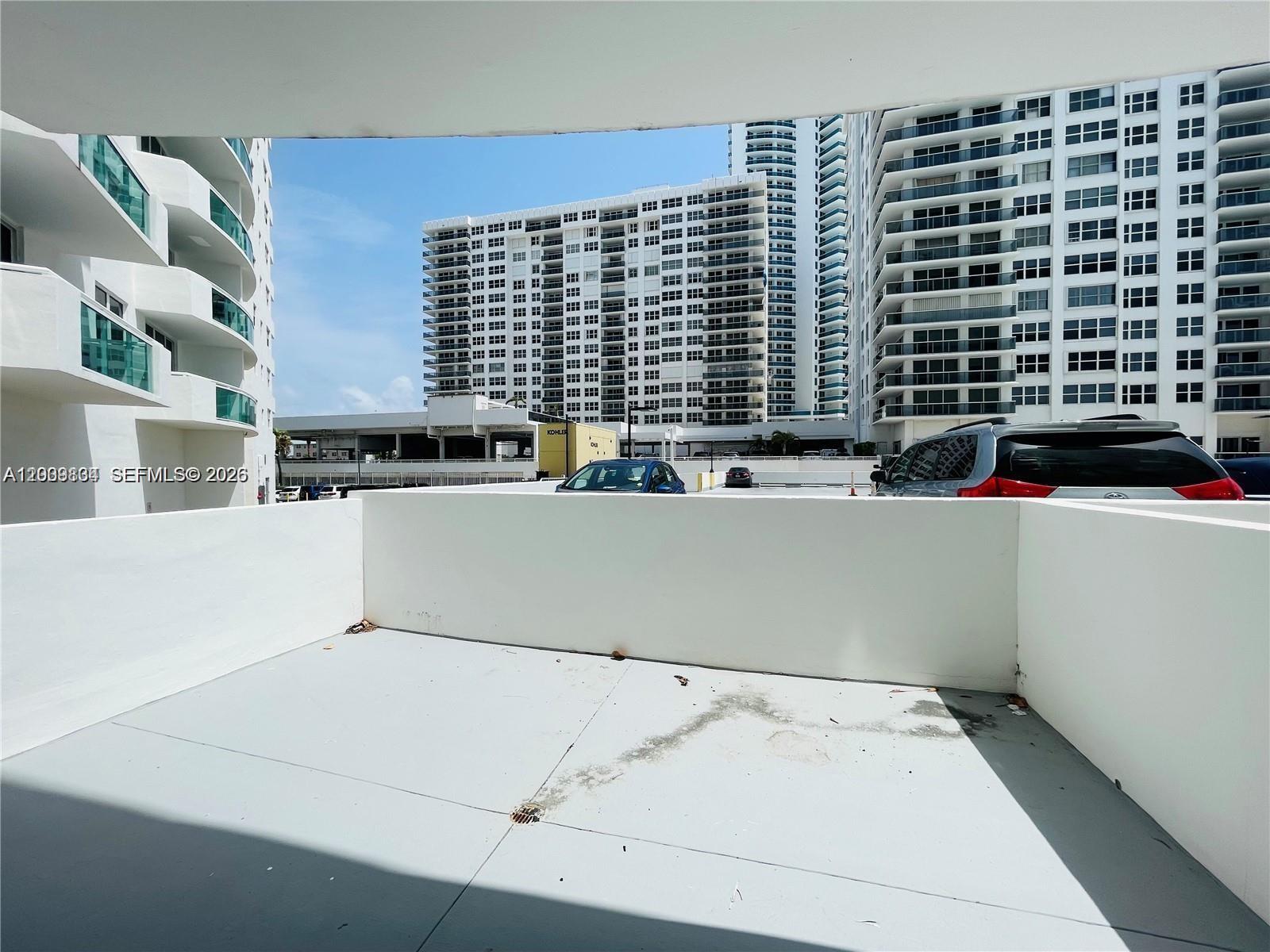 Photo of 3001 Ocean Dr  #101, Hollywood, Florida, 33019 - 