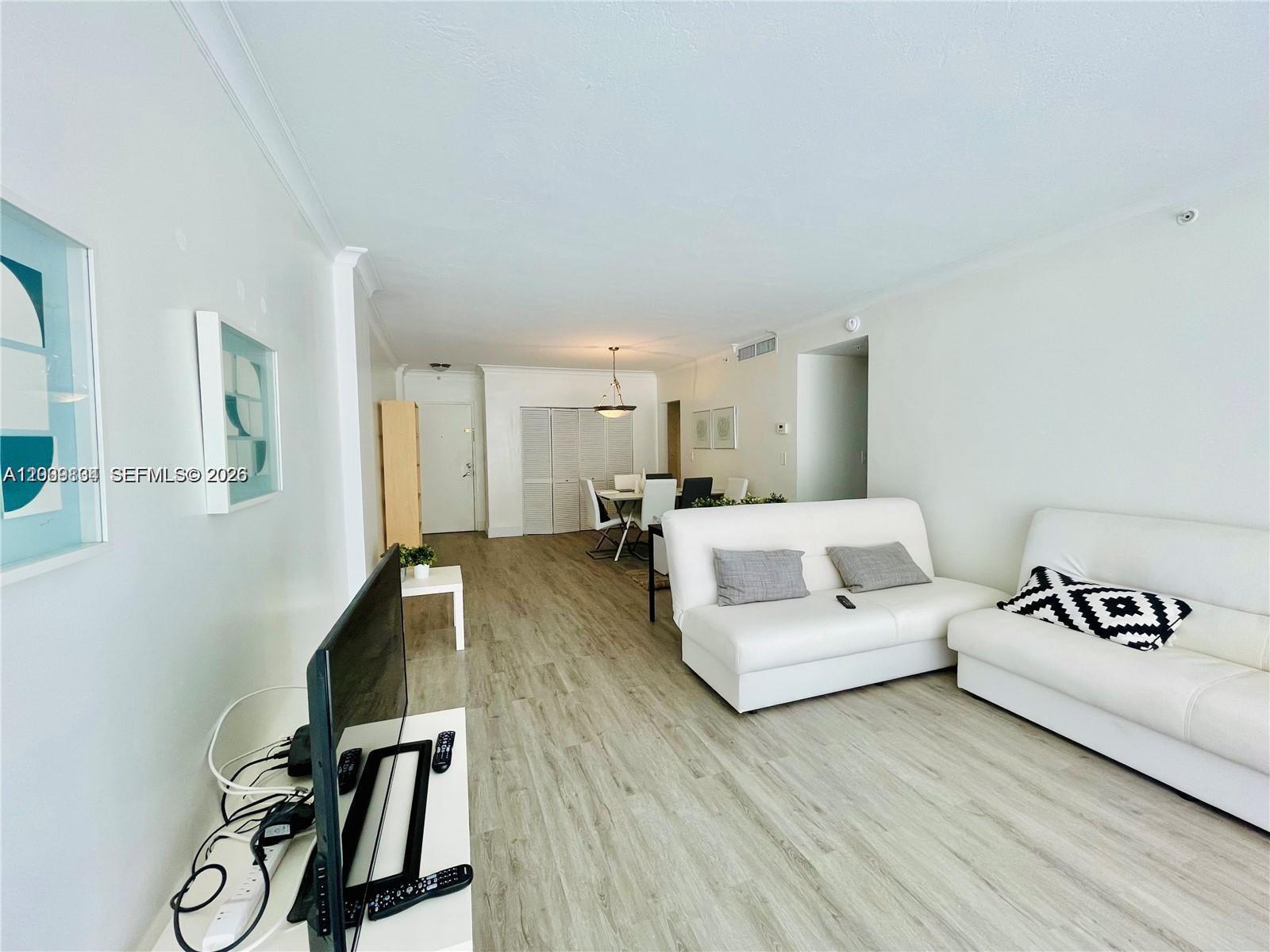Photo of 3001 Ocean Dr  #101, Hollywood, Florida, 33019 - 