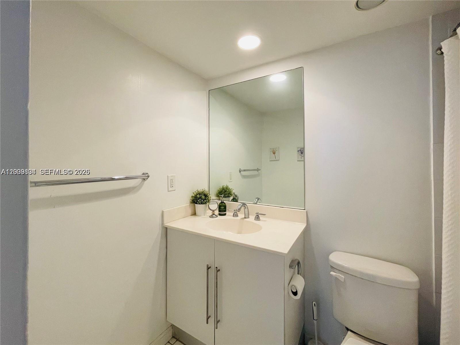 Photo of 3001 Ocean Dr  #101, Hollywood, Florida, 33019 - 