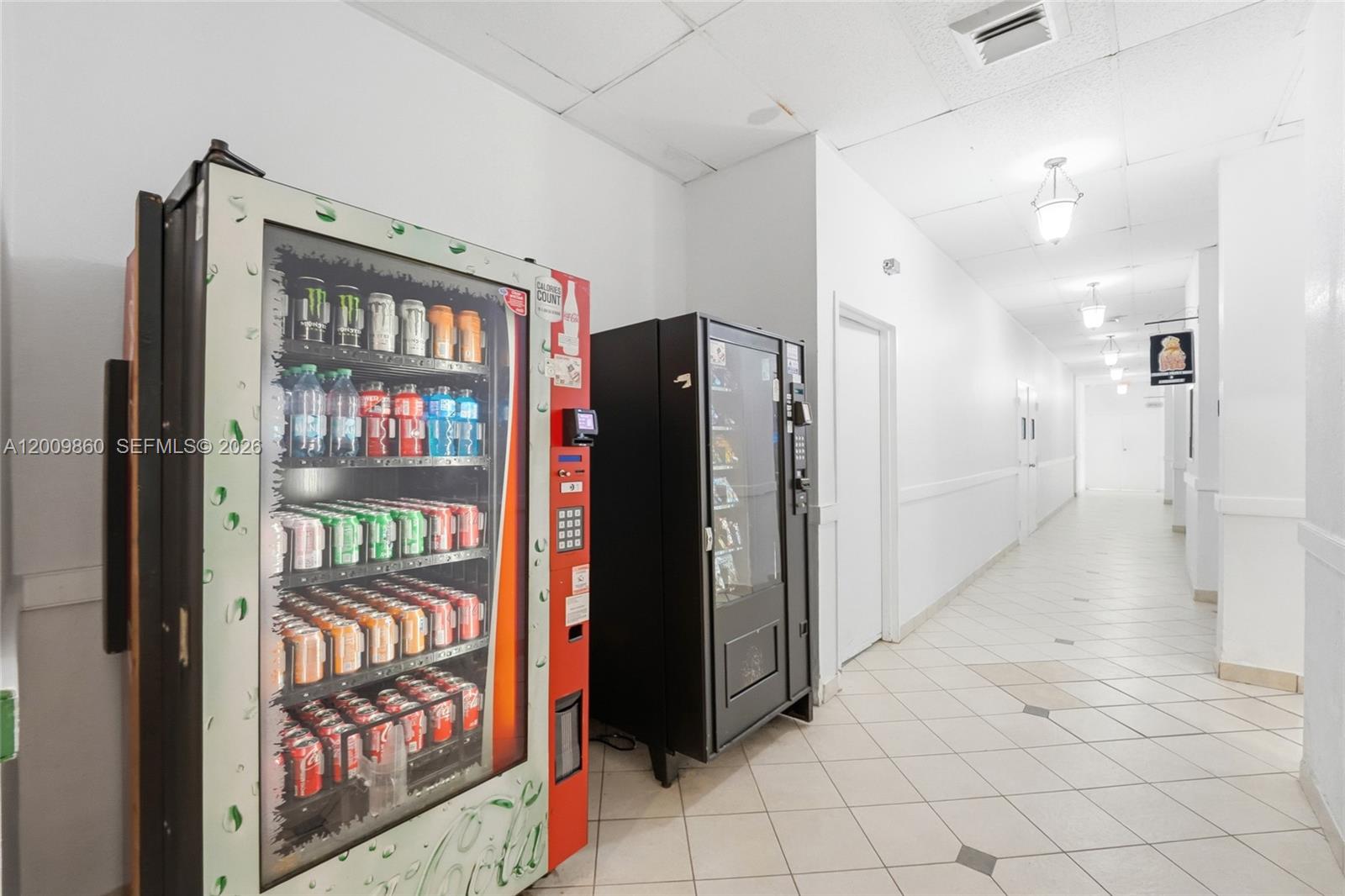 315W 2 / 2 1140 sq. ft. $ 2026-06-04 0 foto