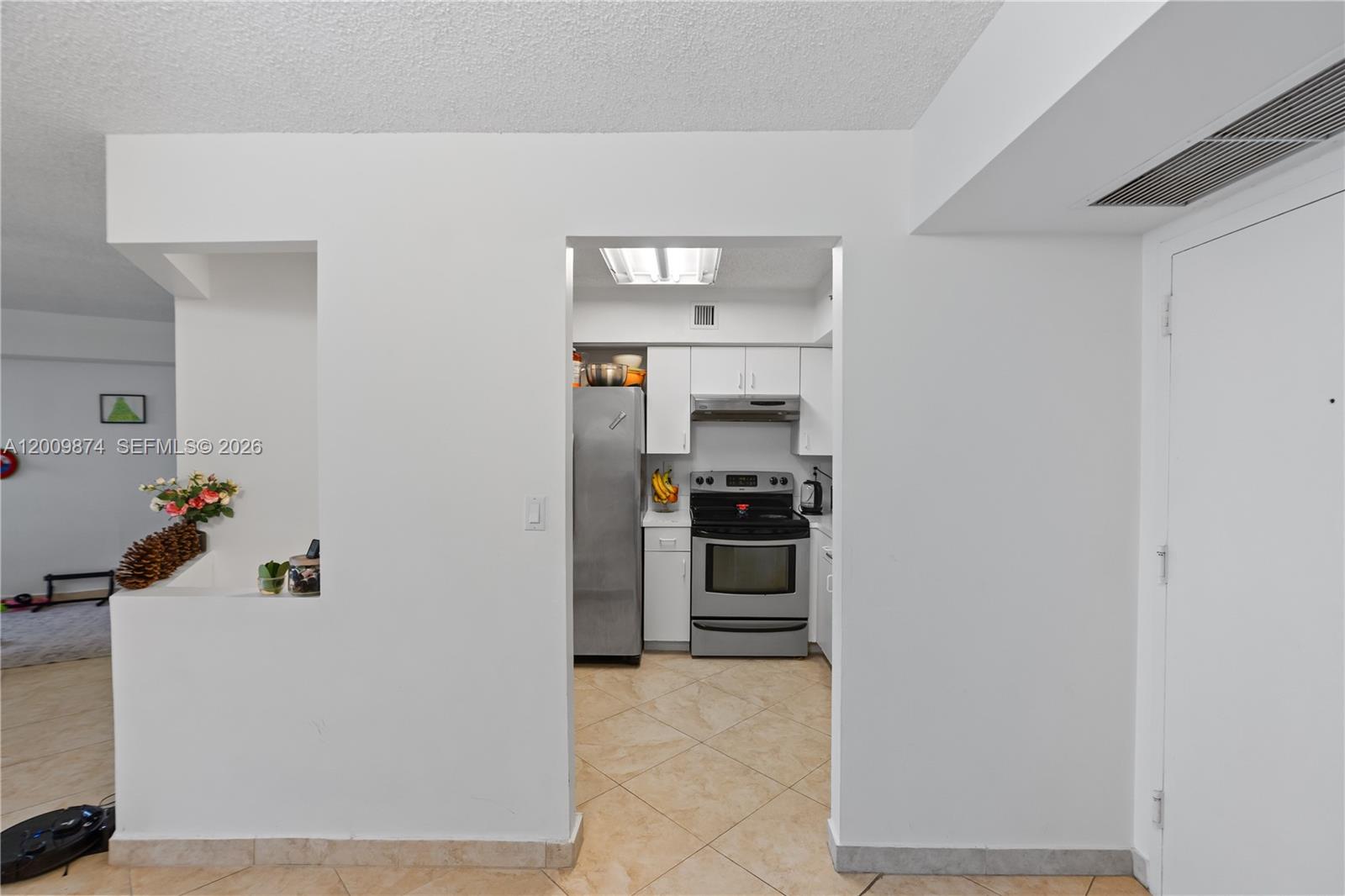 Photo of 3300 191st St #609, Aventura, Florida, 33180 -