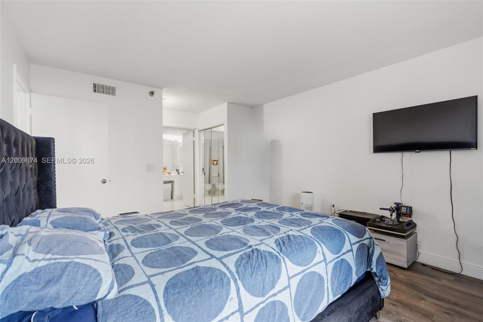 Photo of 3300 191st St #609, Aventura, Florida, 33180 -