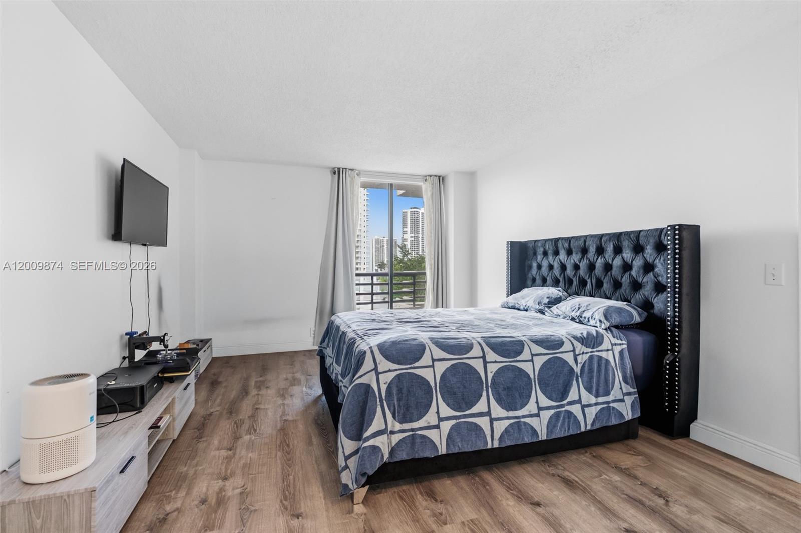 Photo of 3300 191st St #609, Aventura, Florida, 33180 -