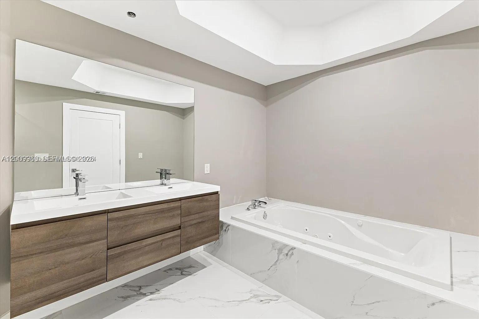 B408 3 / 2 1820 sq. ft. $ 2026-04-29 0 Photo