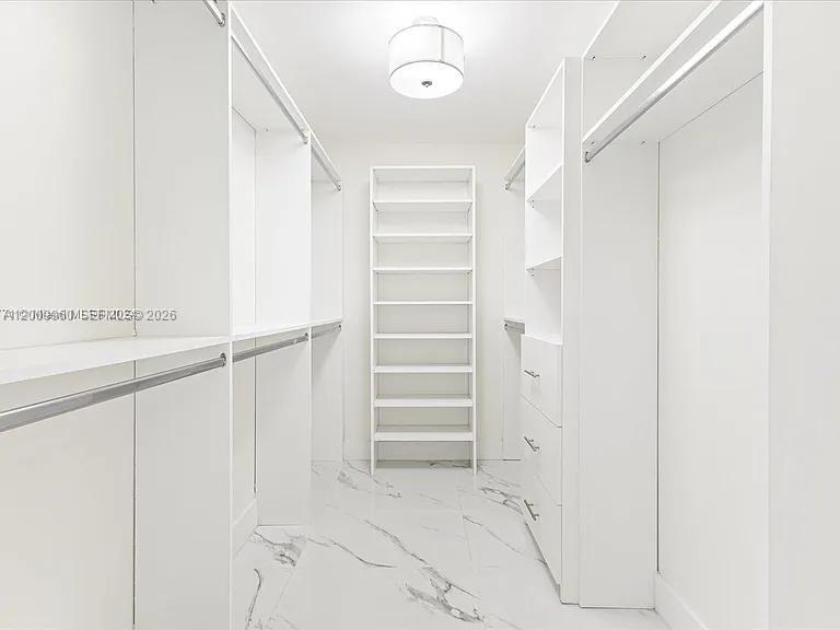B408 3 / 2 1820 sq. ft. $ 2026-04-29 0 Photo
